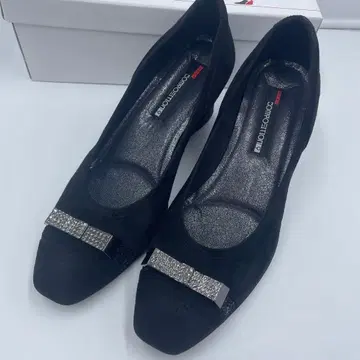 [ 미사용 ] 컴포지션9 펌프스 리본 블랙스웨이드 사각 버클 25