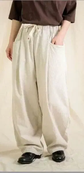 브로칸테 면린넨 아문젠 크로스 바론 팬츠 택 포함 새상품