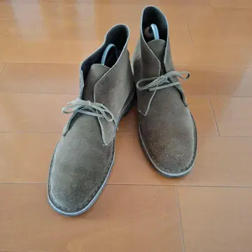 클락스 영국제 올리브 8하프