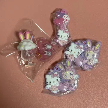 메조 피아노 x 헬로키티 러버 마스코트 & 시크릿 참