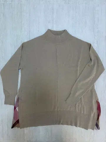 블루 레이블 크레스트브릿지 니트 스웨터 38