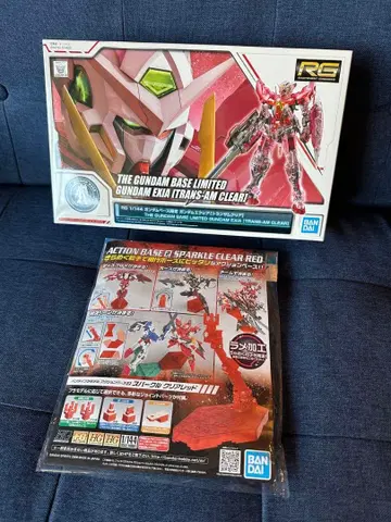새상품 RG 건담 엑시아 트랜잠 클리어 한정판 + 클리어 레드 베이스
