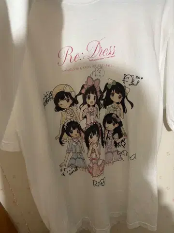 드레스 코드 사인 포함 티셔츠