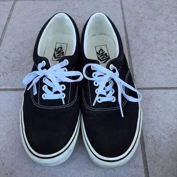 VANS 에라 27.5