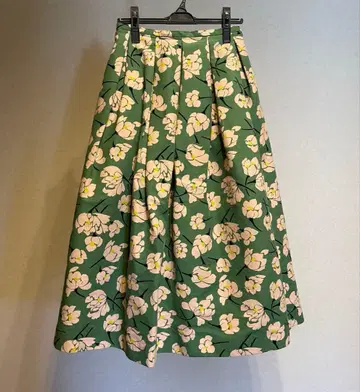 새상품급! 로샤스 ROCHAS 플라워 프린트 플레어 스커트