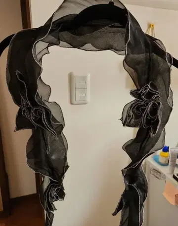 엘레강트 블랙 스톨 꽃 모티브