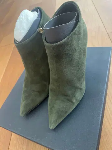 Giuseppe Zanotti 주세페 자노티 부티 37