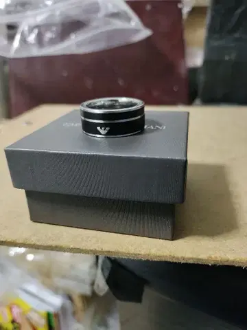 미사용 새상품 ARMANI 아르마니 이글 반지 22호 고급스러움