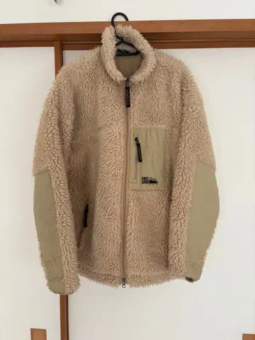 퍼스트 다운 베이지 보아 자켓 M