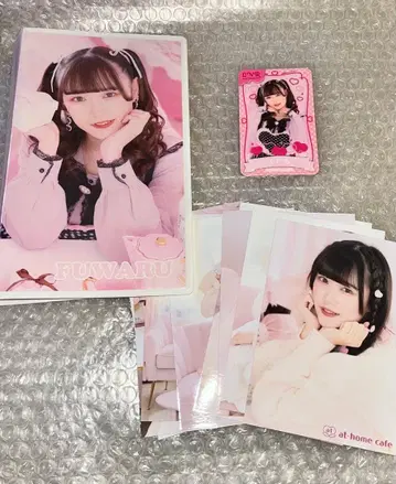 앳홈 카페 후와루 발렌타인 브로마이드 트레이딩 카드 파일 트레이딩 카드