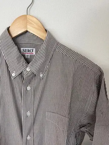 SERO 버튼 다운 셔츠