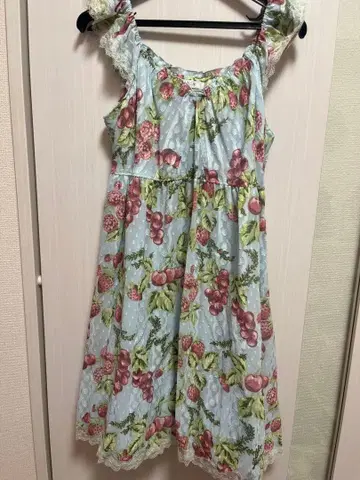 MILK 후르츠 패턴 슬리브리스 미니 원피스