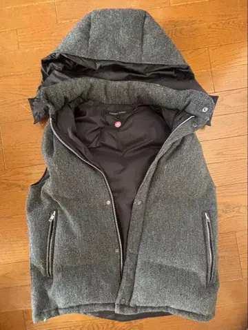 쉽스 / 제너럴 서플라이 다운 베스트 헤링본 그레이