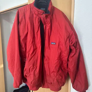 patagonia 레드 점퍼 XL
