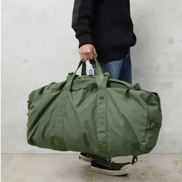 U.S. ARMY TRANSPORT DUFFEL BAG