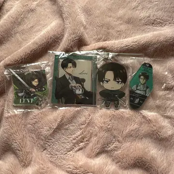 진격의 거인 리바이 굿즈