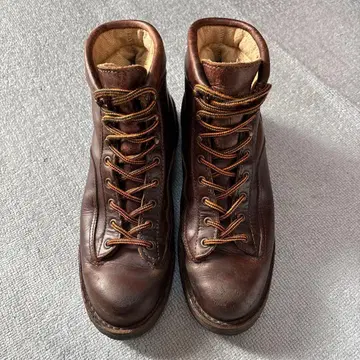 대너 익스플로러 올 가죽 레어 모델