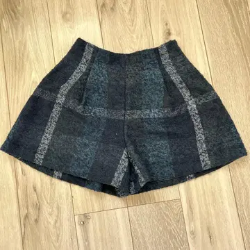 BLUE LABEL CRESTBRIDGE 체크 무늬 숏팬츠 36 모