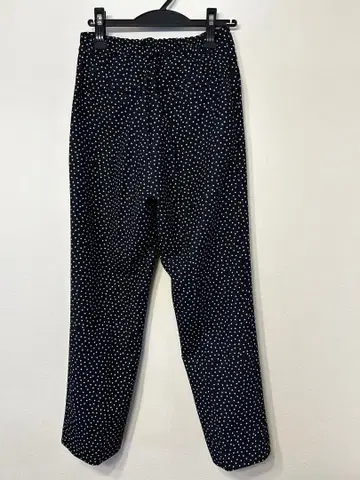 블랙과 화이트 물방울 패턴 캐주얼 팬츠