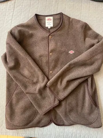 플리스 자켓 브라운 버튼 포함
