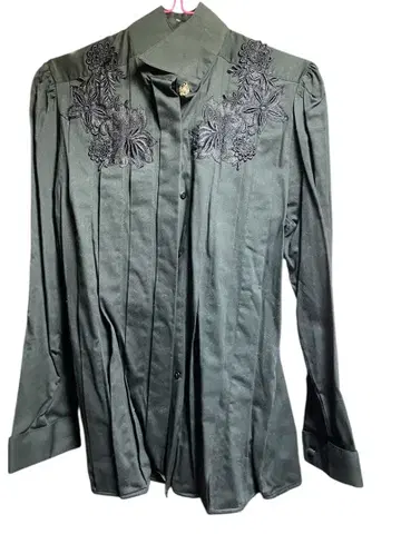 다크 그린 자수 셔츠