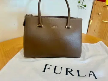 FURLA 브라운 핸드백
