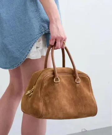 택 포함 미사용 새상품 AULENTTI 오우렌티 스웨이드 미니 보스턴 백