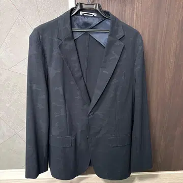 ZARA 다크 네이비 테일러드 자켓 EU L