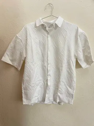 MRGZ 파도 무늬 반팔 셔츠 화이트