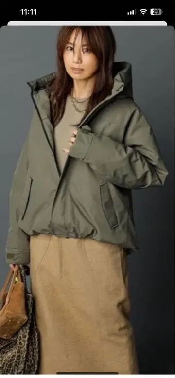 FORME 히가시하라 아키 숏 다운 카키