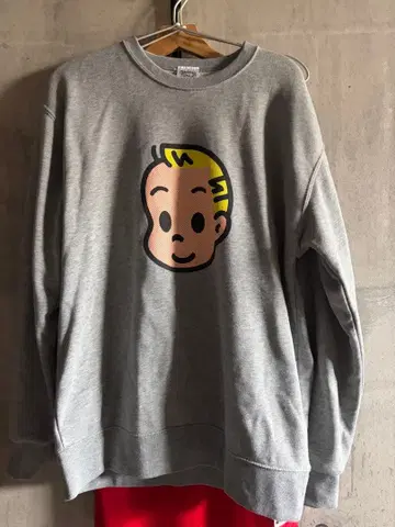 오사무굿즈 맨투맨 그레이 XL 사이즈 OSAMUGOODS