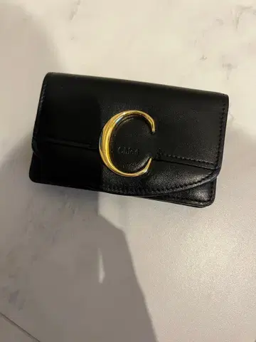 끌로에 블랙 가죽 카드 케이스