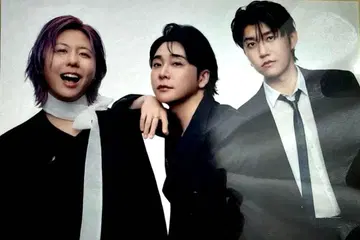 바벨탑 회장 한정판 CD 구매 혜택 A3 클리어 포스터 미세스 그린 애플