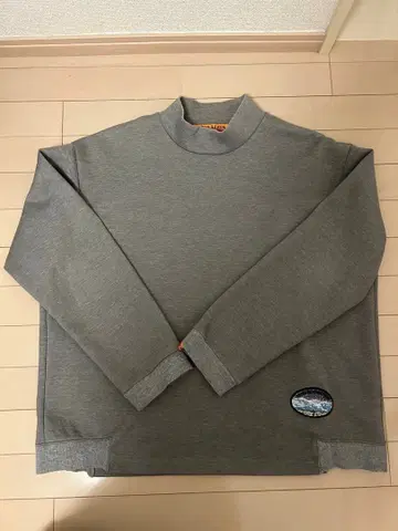 Cardboard Knit Mockneck LS Tee