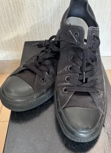 Converse 블랙 로우컷 스니커즈