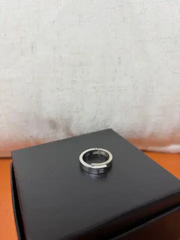 캘빈클라인 ck 실버 반지 925s 조각 있음