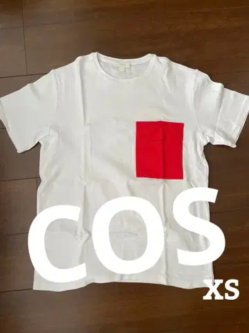 COS 코스 화이트 T셔츠 XS 빨간색 새상품급