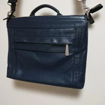 후지타카 가죽 숄더백