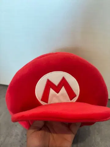마리오 캐릭터 모자 빨간색