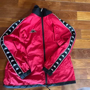 새상품급 Kappa 레드 나일론 자켓