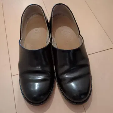 하루타 HARUTA 블랙 로퍼 중간 힐