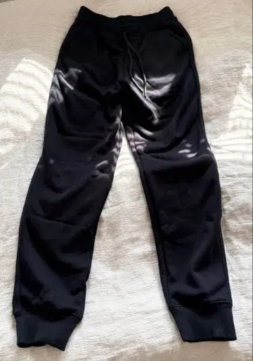 히트텍 보아 스웨트 팬츠 유니클로 2장 세트 S 사이즈