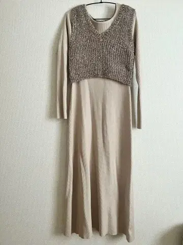 [ mystic ] 라메 니트 베스트 부착 롱 원피스 S 사이즈