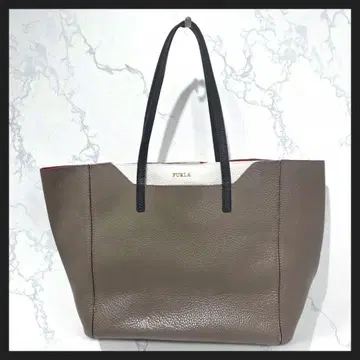 FURLA 판타지아 토트백 바이컬러 로고 금장 장식 주름 가죽