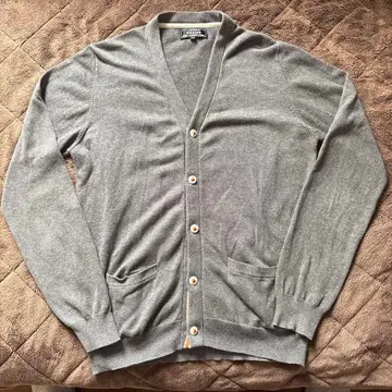 BEAMS 그레이 가디건 M 사이즈