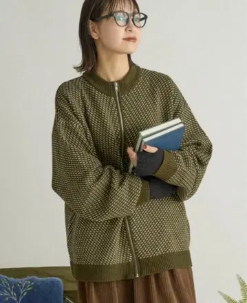 Adoon plain 버즈아이 크루넥 드라이버 니트