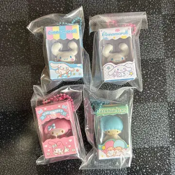 산리오 캐릭터즈 초코 박스 스트랩 4개 세트