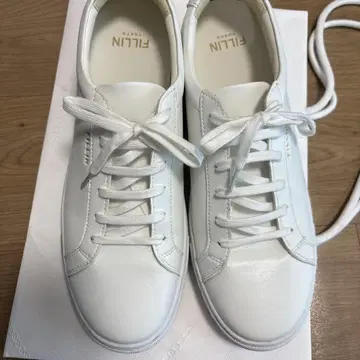 FILLIN 화이트 스니커즈 27.5cm