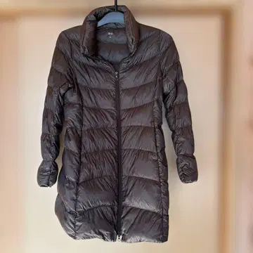 UNIQLO 울트라 라이트 다운 코트 M 사이즈
