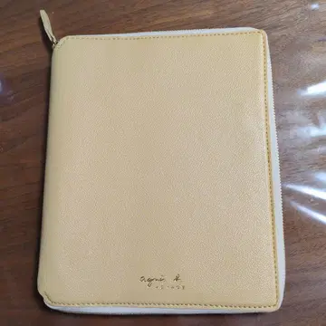 미사용 에네스베 지퍼 폴리오 케이스 베이지 여성용